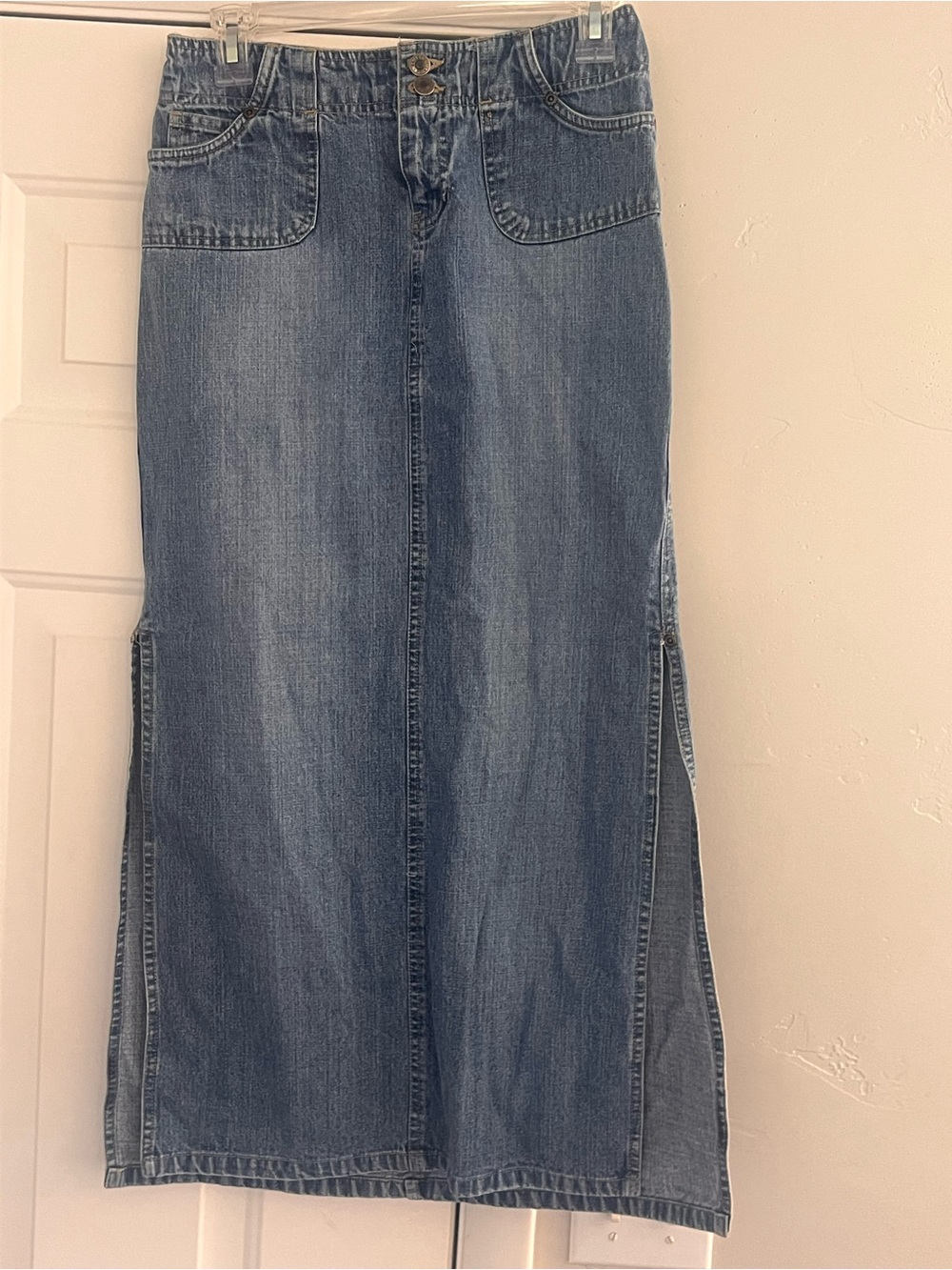 Women's Blue Denim Maxi Skirt - Classic Straight Maxi